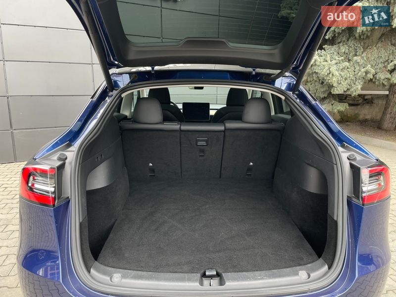 Внедорожник / Кроссовер Tesla Model Y 2020 в Одессе