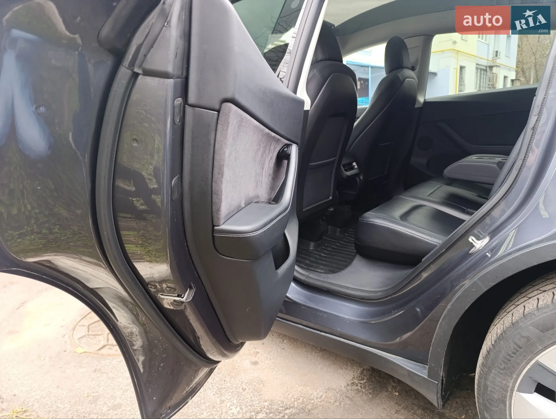 2020 Tesla Model Y - мініатюра 23