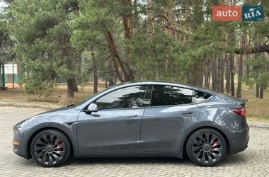 Внедорожник / Кроссовер Tesla Model Y 2023 в Кременчуге