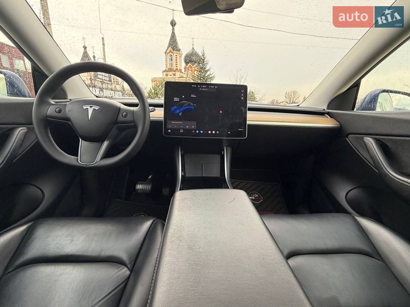 Позашляховик / Кросовер Tesla Model Y 2020 в Харкові
