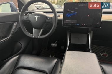 Позашляховик / Кросовер Tesla Model Y 2020 в Харкові