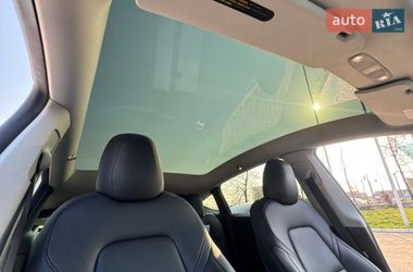 Позашляховик / Кросовер Tesla Model Y 2020 в Житомирі фото 20 Позашляховик / Кросовер Tesla Model Y 2020 в Житомирі