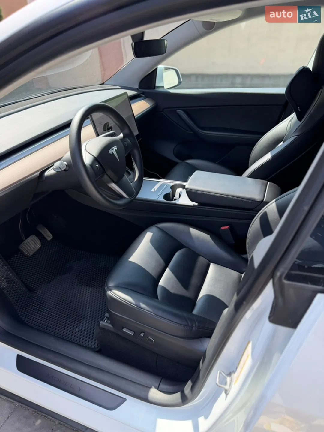 2021 Tesla Model Y - мініатюра 10