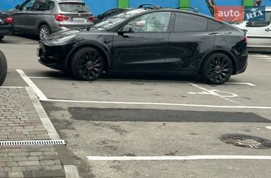 Внедорожник / Кроссовер Tesla Model Y 2022 в Одессе