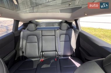 Внедорожник / Кроссовер Tesla Model Y 2024 в Киеве