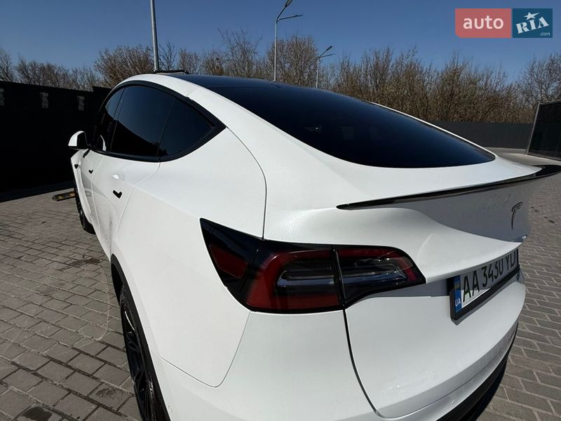 Внедорожник / Кроссовер Tesla Model Y 2020 в Киеве фото 5 Внедорожник / Кроссовер Tesla Model Y 2020 в Киеве
