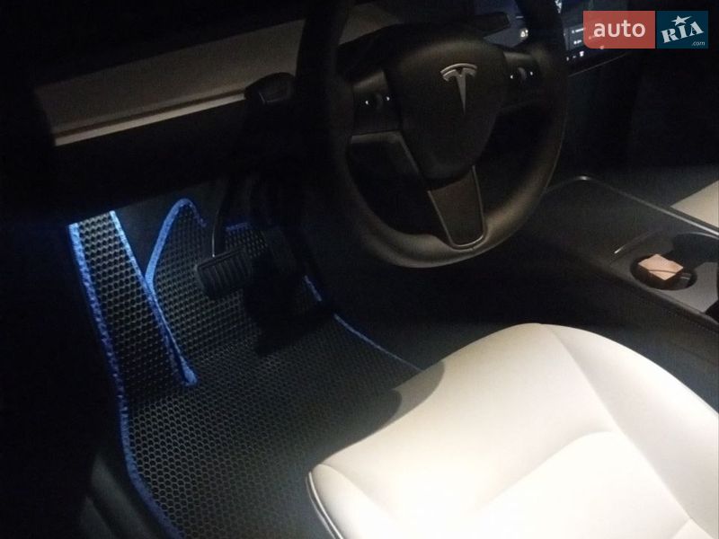 Внедорожник / Кроссовер Tesla Model Y 2024 в Одессе