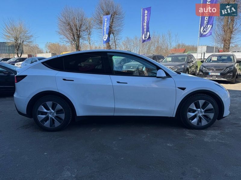Позашляховик / Кросовер Tesla Model Y 2021 в Вінниці фото 4 Позашляховик / Кросовер Tesla Model Y 2021 в Вінниці