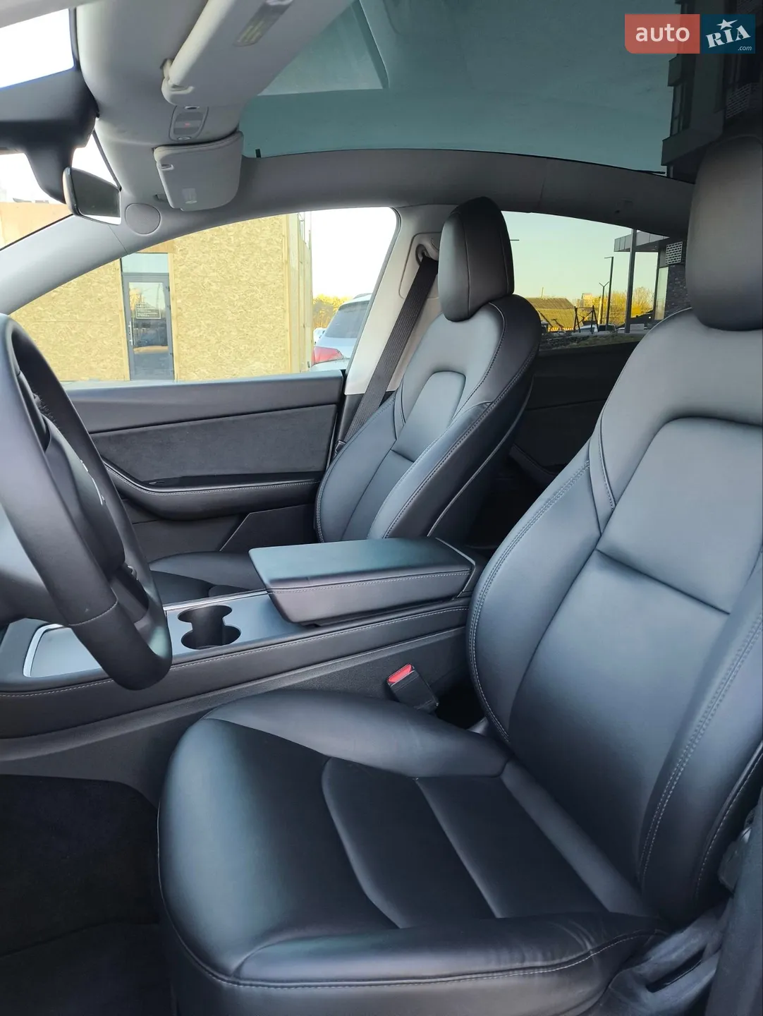 2022 Tesla Model Y - мініатюра 6