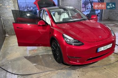 Позашляховик / Кросовер Tesla Model Y 2021 в Кременчуці