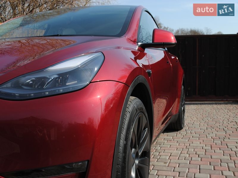 Позашляховик / Кросовер Tesla Model Y 2024 в Луцьку фото 19 Позашляховик / Кросовер Tesla Model Y 2024 в Луцьку