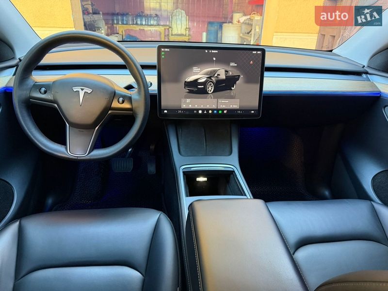 Внедорожник / Кроссовер Tesla Model Y 2023 в Львове