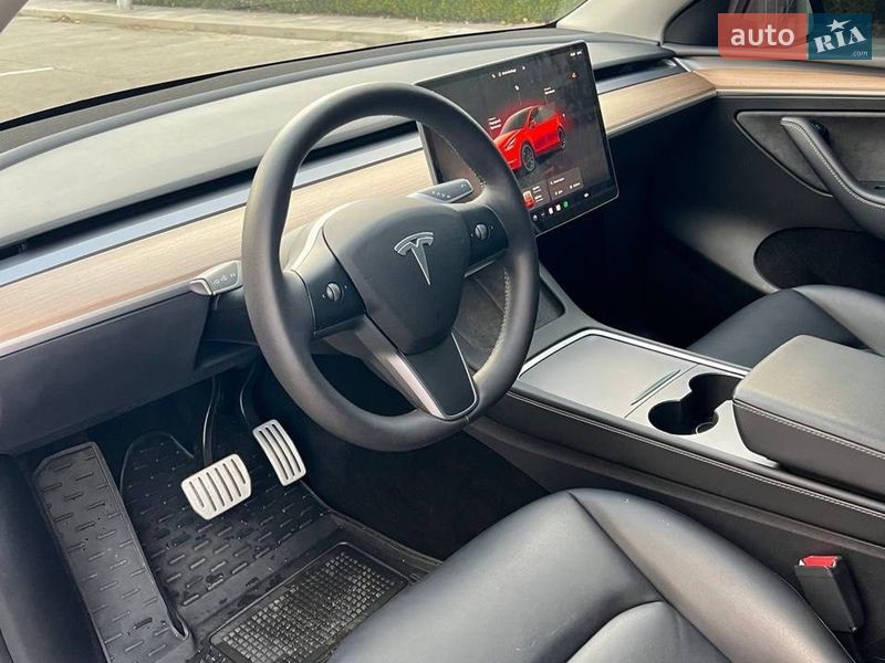 Позашляховик / Кросовер Tesla Model Y 2023 в Києві