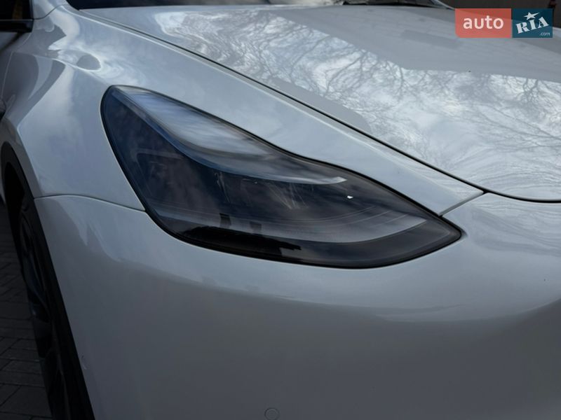Внедорожник / Кроссовер Tesla Model Y 2022 в Владимире