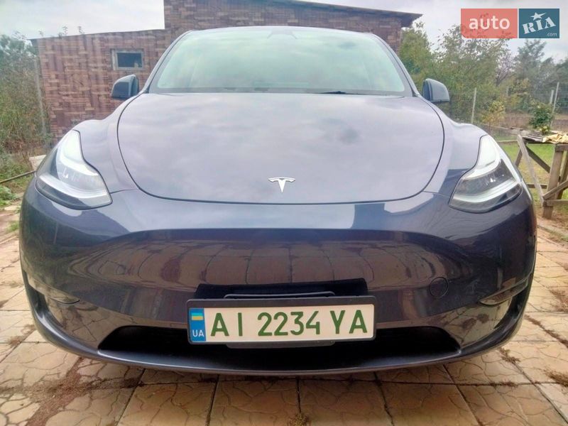 Внедорожник / Кроссовер Tesla Model Y 2023 в Переяславе