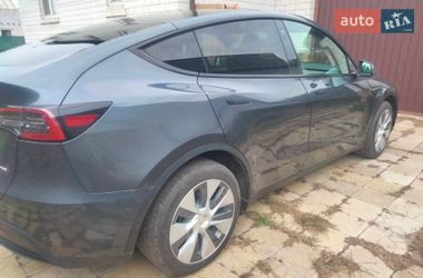 Внедорожник / Кроссовер Tesla Model Y 2023 в Переяславе