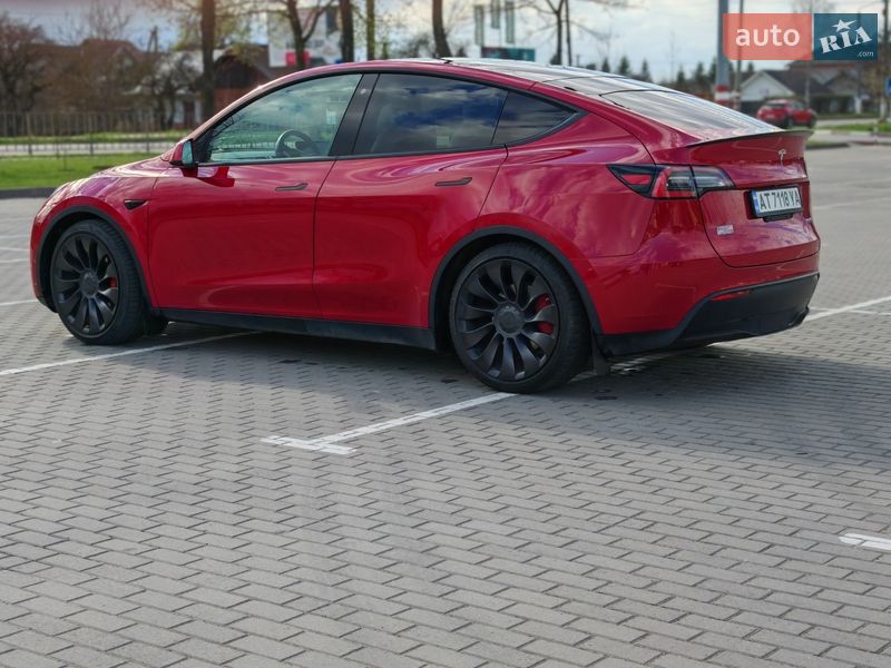 Позашляховик / Кросовер Tesla Model Y 2020 в Коломиї фото 12 Позашляховик / Кросовер Tesla Model Y 2020 в Коломиї