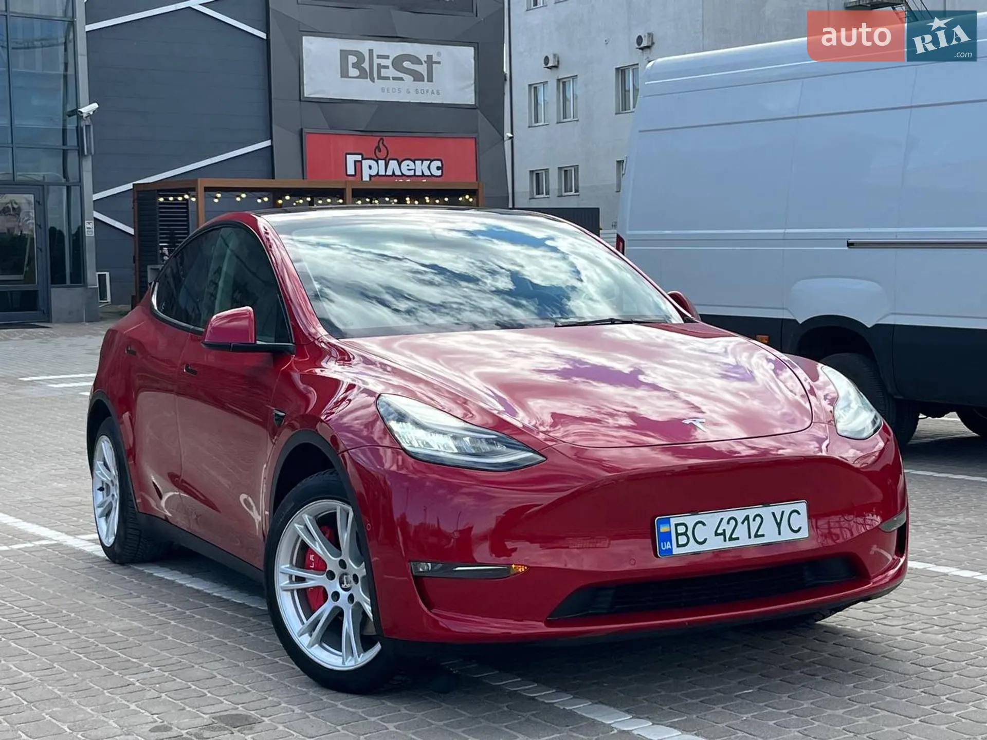 2021 Tesla Model Y - мініатюра 4