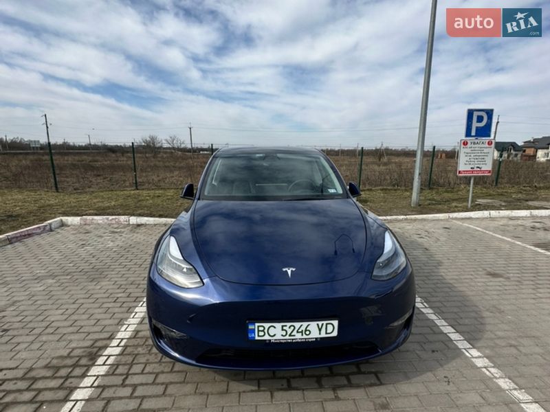 Внедорожник / Кроссовер Tesla Model Y 2023 в Ивано-Франковске фото 2 Внедорожник / Кроссовер Tesla Model Y 2023 в Ивано-Франковске