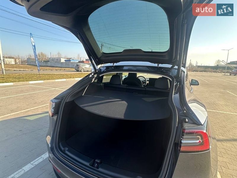 Позашляховик / Кросовер Tesla Model Y 2023 в Києві фото 7 Позашляховик / Кросовер Tesla Model Y 2023 в Києві
