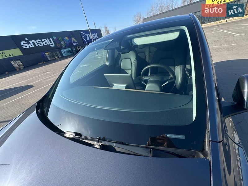 Позашляховик / Кросовер Tesla Model Y 2023 в Києві фото 9 Позашляховик / Кросовер Tesla Model Y 2023 в Києві
