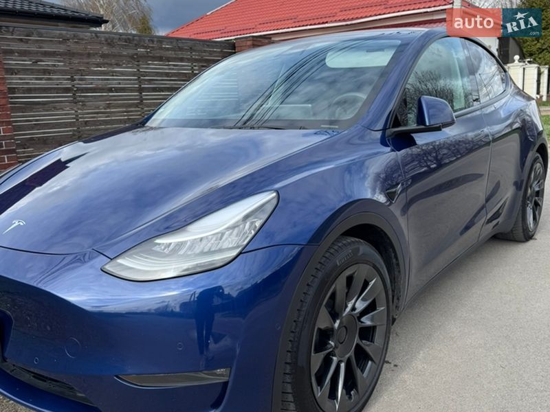 Tesla Model Y 2022
