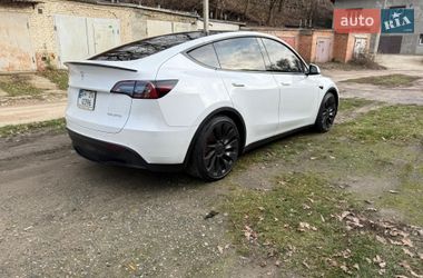 Внедорожник / Кроссовер Tesla Model Y 2022 в Сумах