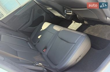 Внедорожник / Кроссовер Tesla Model Y 2025 в Днепре