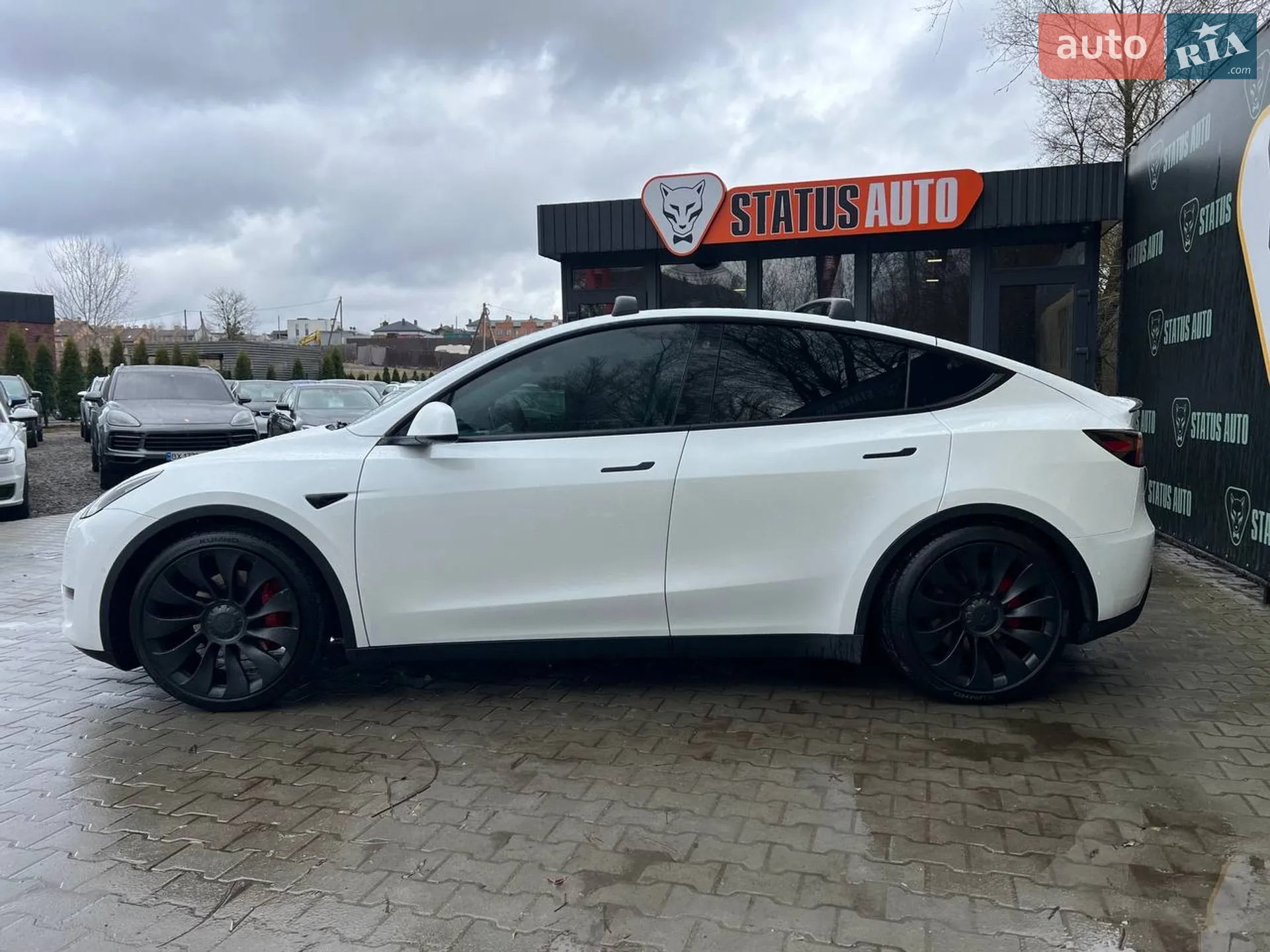 2022 Tesla Model Y - мініатюра 4