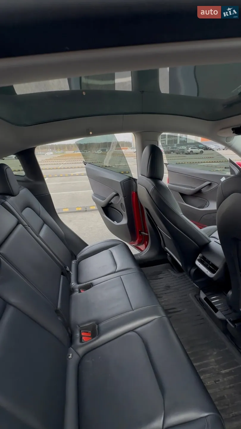 2022 Tesla Model Y - мініатюра 28
