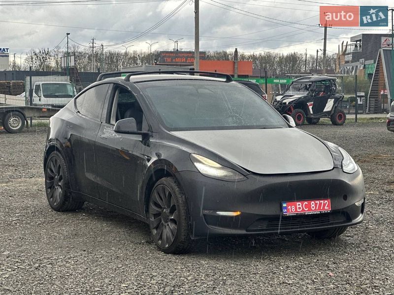 Tesla Model Y 2020