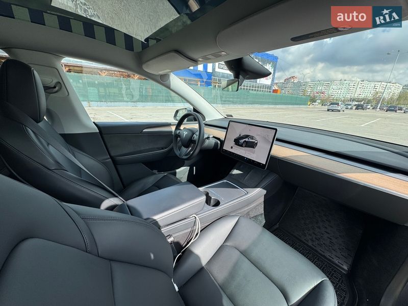 Позашляховик / Кросовер Tesla Model Y 2023 в Запоріжжі фото 9 Позашляховик / Кросовер Tesla Model Y 2023 в Запоріжжі
