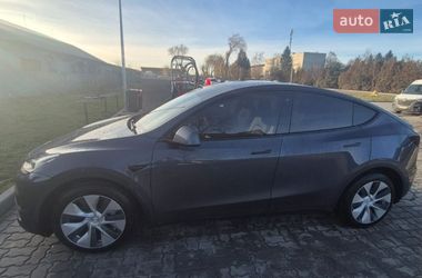 Внедорожник / Кроссовер Tesla Model Y 2020 в Львове