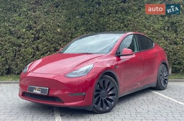 Внедорожник / Кроссовер Tesla Model Y 2023 в Львове