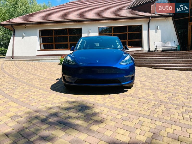 Tesla Model Y 2023 Tesla Model Y 2023