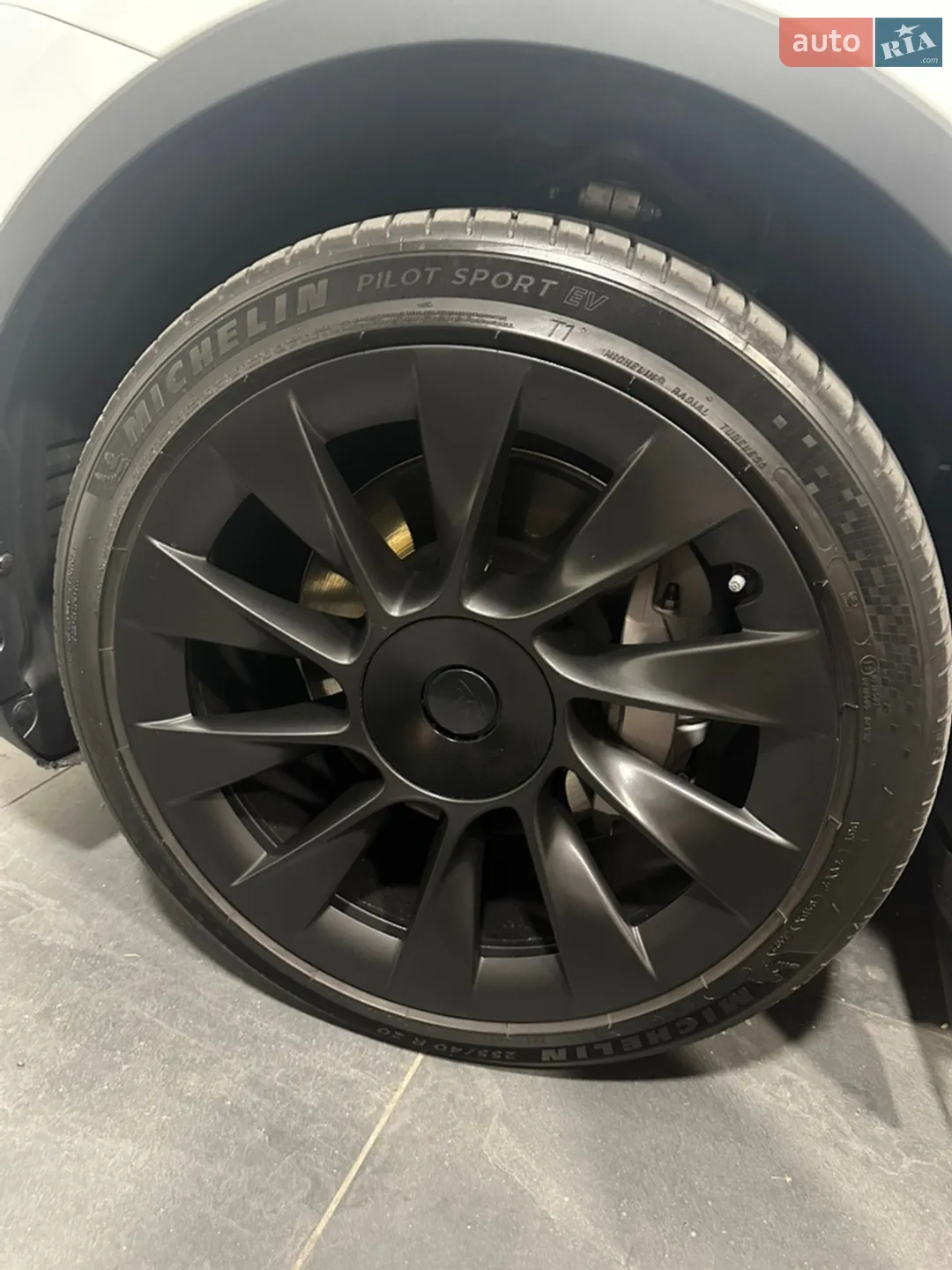 2023 Tesla Model Y - мініатюра 11