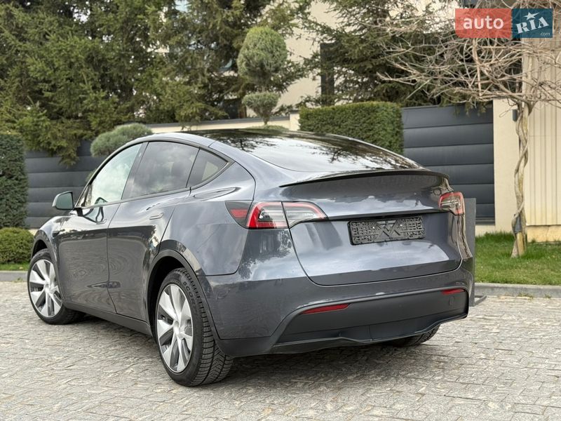 Позашляховик / Кросовер Tesla Model Y 2023 в Львові фото 12 Позашляховик / Кросовер Tesla Model Y 2023 в Львові