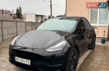 Позашляховик / Кросовер Tesla Model Y 2023 в Києві