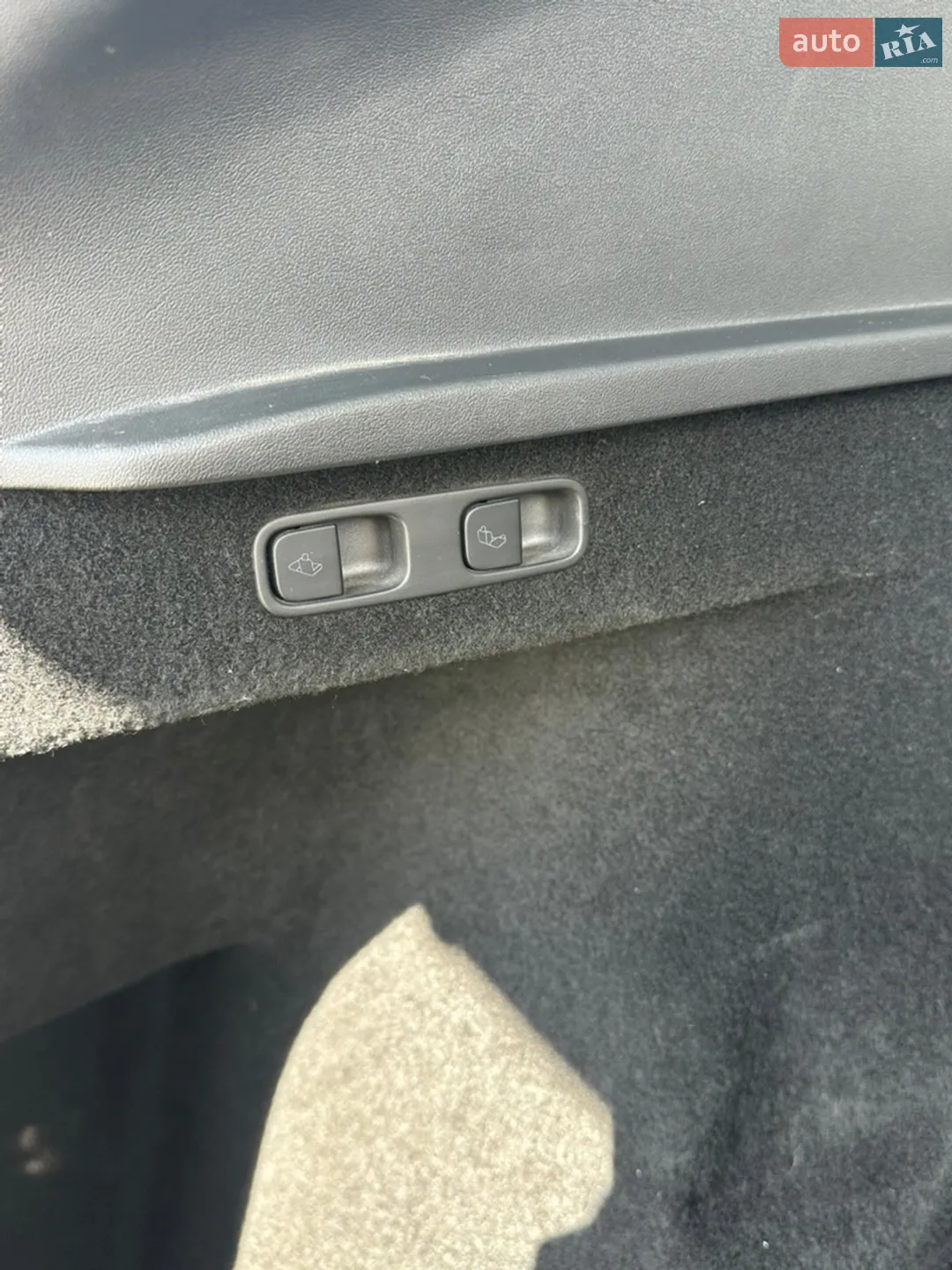 2022 Tesla Model Y - мініатюра 16