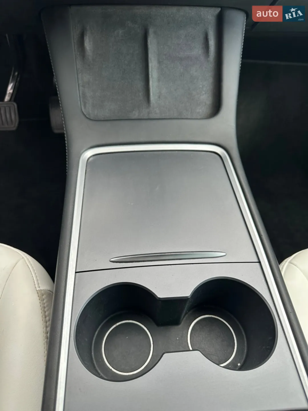 2022 Tesla Model Y - мініатюра 27