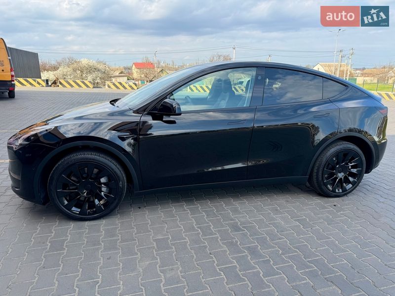Внедорожник / Кроссовер Tesla Model Y 2023 в Одессе