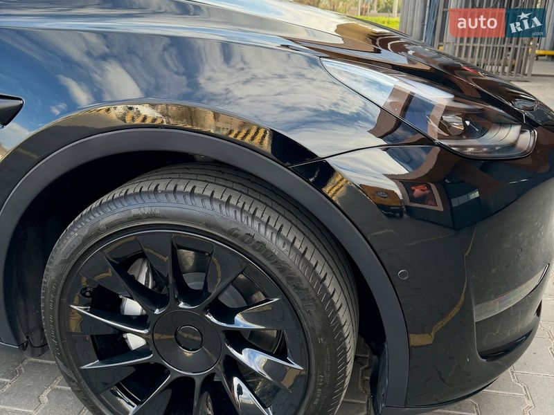 Внедорожник / Кроссовер Tesla Model Y 2023 в Одессе