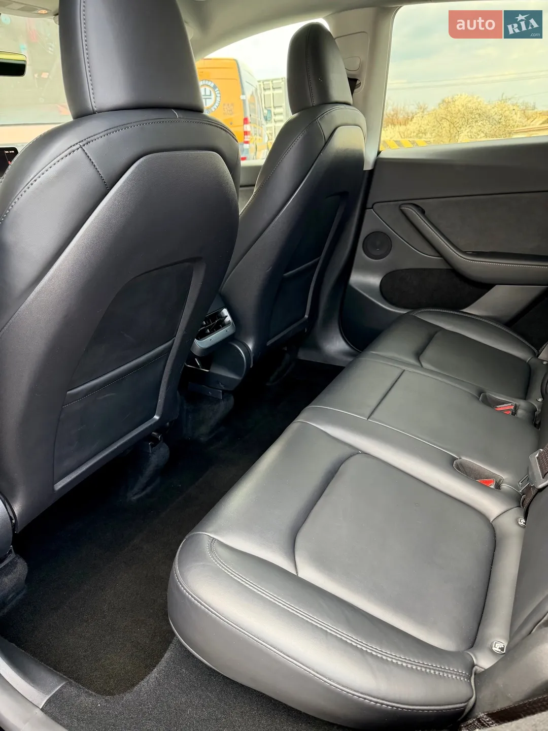 2023 Tesla Model Y - мініатюра 15