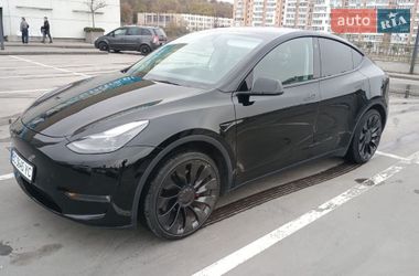 Внедорожник / Кроссовер Tesla Model Y 2022 в Львове