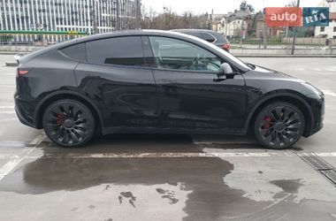 Внедорожник / Кроссовер Tesla Model Y 2022 в Львове