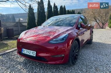 Внедорожник / Кроссовер Tesla Model Y 2024 в Львове