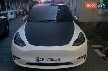 Позашляховик / Кросовер Tesla Model Y 2023 в Полтаві