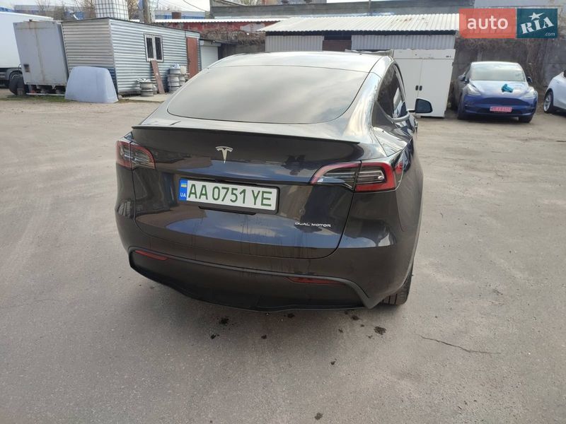Внедорожник / Кроссовер Tesla Model Y 2024 в Киеве фото 4 Внедорожник / Кроссовер Tesla Model Y 2024 в Киеве