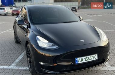 Позашляховик / Кросовер Tesla Model Y 2022 в Києві