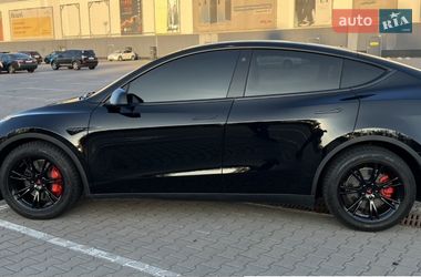Позашляховик / Кросовер Tesla Model Y 2022 в Києві